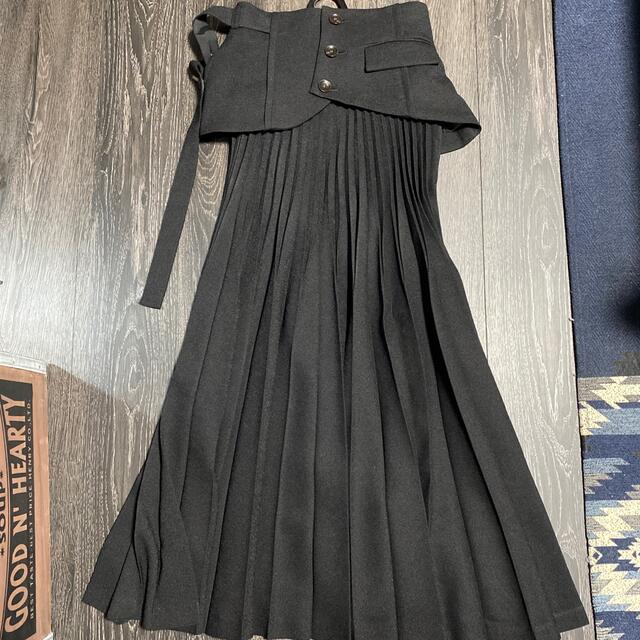UNITED TOKYOコルセットベルト付きプリーツスカート - ロングスカート