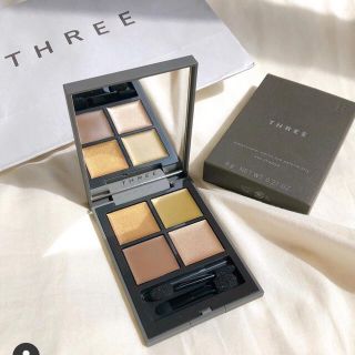 スリー(THREE)のTHREE アイシャドウパレット(アイシャドウ)