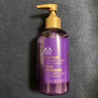 ザボディショップ(THE BODY SHOP)の新品　ボディショップ　リッチプラム　シマーローション(ボディローション/ミルク)