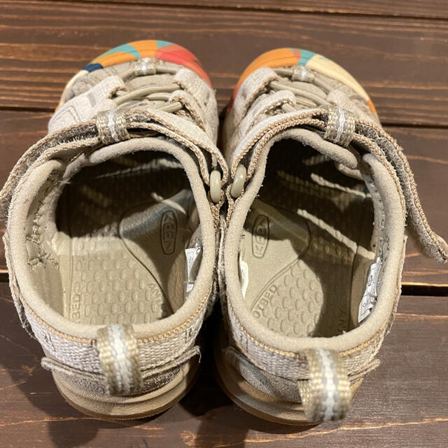 KEEN(キーン)のKEEN キッズ 水陸両用シューズ キッズ/ベビー/マタニティのキッズ靴/シューズ(15cm~)(アウトドアシューズ)の商品写真