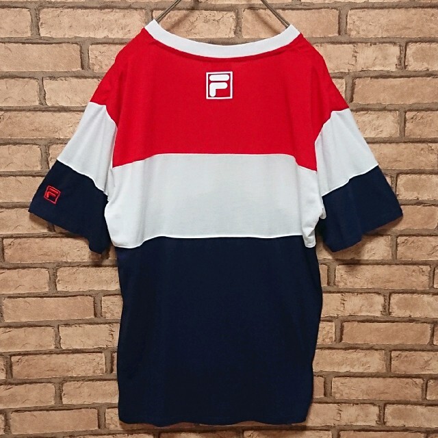 FILA(フィラ)のFILA フィラ メンズ フロント ロゴ トリコロール カラー 半袖 カットソー メンズのトップス(Tシャツ/カットソー(半袖/袖なし))の商品写真
