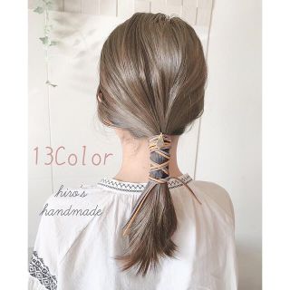 2点目から300円 紐2本のポニーフック(ヘアアクセサリー)