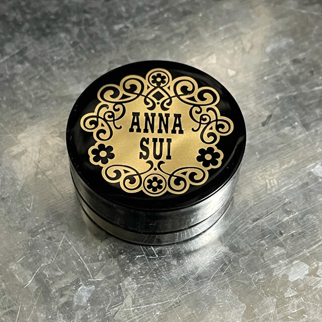 ANNA SUI(アナスイ)のANNA SUI リップバーム E 400 コスメ/美容のスキンケア/基礎化粧品(リップケア/リップクリーム)の商品写真