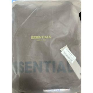 フィアオブゴッド(FEAR OF GOD)のstill city様専用　essentials パーカー　新品　M ブラウン(パーカー)