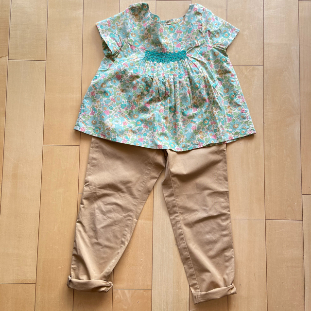 Bonpoint(ボンポワン)のBonpoint ボンポワン　6Ａリバティブラウス キッズ/ベビー/マタニティのキッズ服女の子用(90cm~)(ブラウス)の商品写真