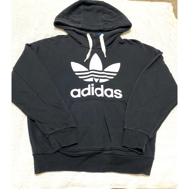 adidas(アディダス)のadidasオリジナル　セットアップ　ブラック レディースのレディース その他(セット/コーデ)の商品写真