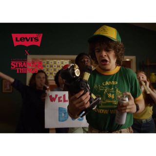 【新品\タグ付】LEVI‘S × STRANGER THINGS コラボTシャツ