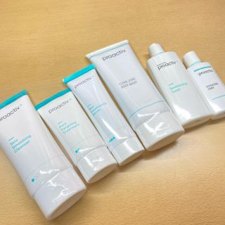 プロアクティブ(proactiv)のお値下げ中！プロアクティブ 約90日分 6点セット(美容液)