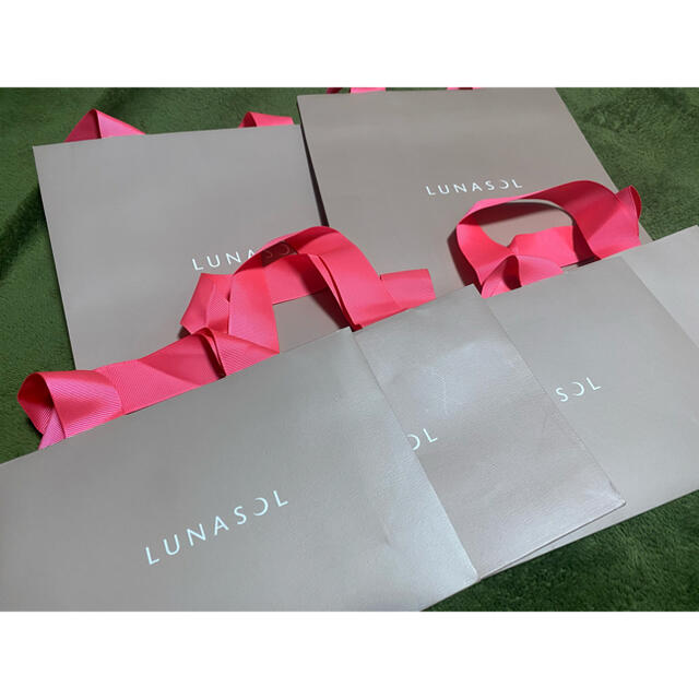 LUNASOL(ルナソル)のルナソル　LUNASOL ショッパー　ショップ袋　デパコス レディースのバッグ(ショップ袋)の商品写真