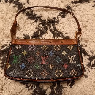 ルイヴィトン(LOUIS VUITTON)のアクセサリーポーチ(ポーチ)