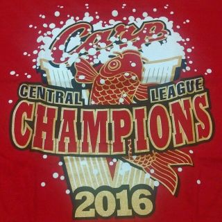 ミズノ(MIZUNO)のCarp カープ　ビールかけTシャツ　優勝記念　Tシャツ 25年 優勝　野球(記念品/関連グッズ)