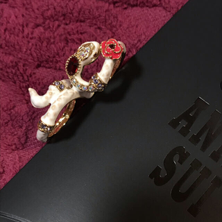 アナスイ リング 指輪 ゴールド の通販 52点 Anna Suiのレディースを買うならラクマ
