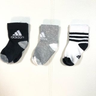 アディダス(adidas)のadidasアディダス♡ベビー用靴下3足セット　8〜10㎝(靴下/タイツ)