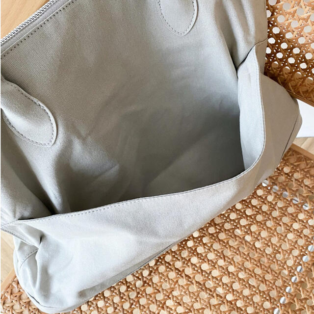 SeaRoomlynn(シールームリン)のSeaRoomlynn🐚CANVAS ROUND BIG BAG 新品 レディースのバッグ(トートバッグ)の商品写真