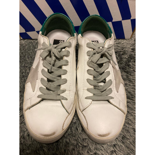 GOLDEN GOOSE(ゴールデングース)のGOLDEN GOOSE SUPERSTAR メンズの靴/シューズ(スニーカー)の商品写真