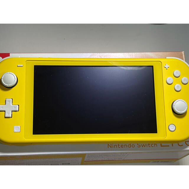 Nintendo Switch Lite イエロー 美品