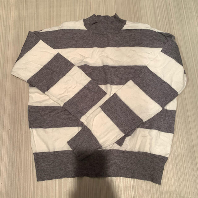 H&M(エイチアンドエム)のforever21 薄めニット レディースのトップス(Tシャツ(長袖/七分))の商品写真