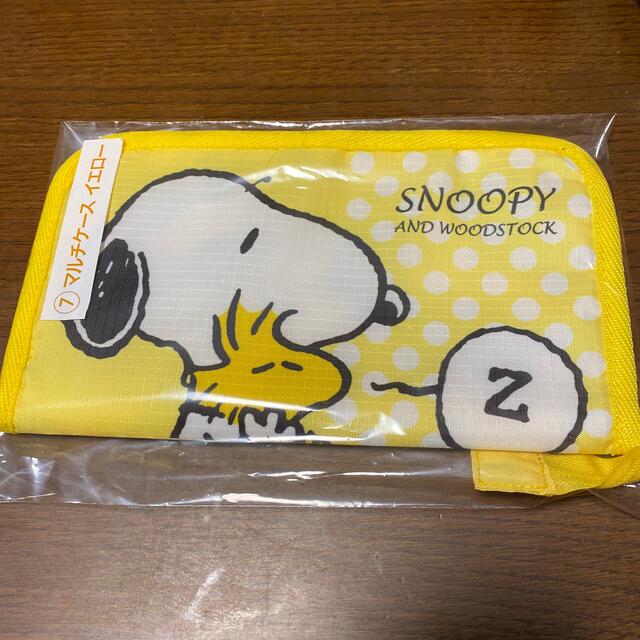 SNOOPY(スヌーピー)のSNOOPY マルチケース キッズ/ベビー/マタニティのマタニティ(母子手帳ケース)の商品写真