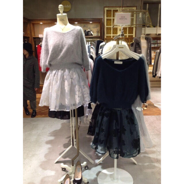 SNIDEL - フロッキーオーガンコンビワンピース♡の通販 by elli's shop ...