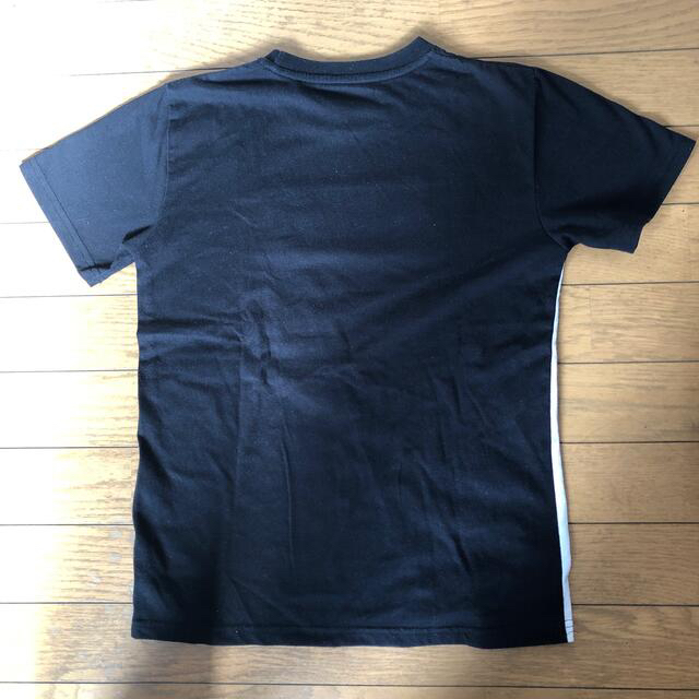 ikka(イッカ)のikka  Tシャツ  160  黒 キッズ/ベビー/マタニティのキッズ服男の子用(90cm~)(Tシャツ/カットソー)の商品写真