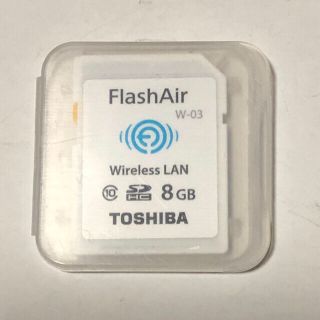 トウシバ(東芝)のFlashAir 8GB TOSHIBA 東芝 無線LAN搭載 SDHCカード(ミラーレス一眼)