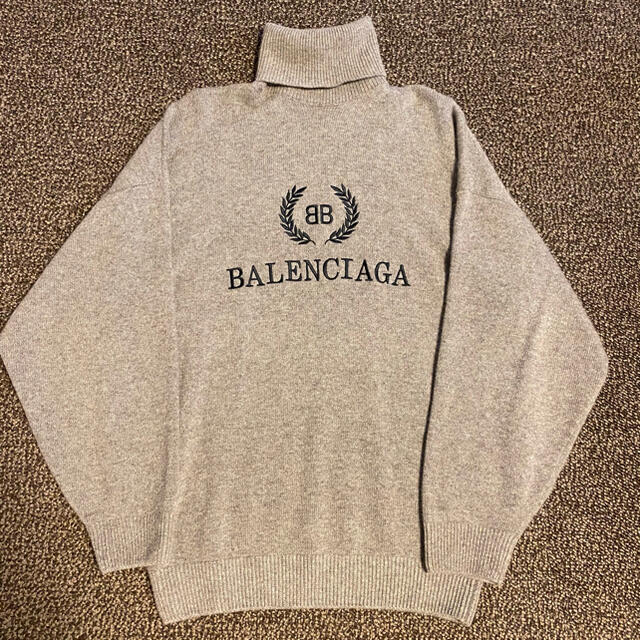 Balenciaga(バレンシアガ)のバレンシアガ　タートルネック レディースのトップス(ニット/セーター)の商品写真