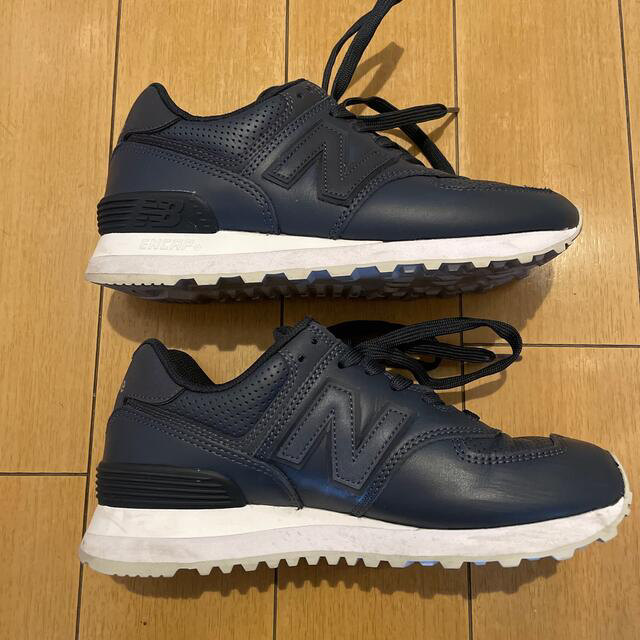 New Balance(ニューバランス)のNew Balance 574 ブルー 22cm レディースの靴/シューズ(スニーカー)の商品写真