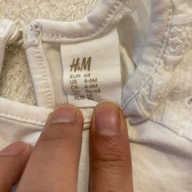 H&M(エイチアンドエム)のホワイト　レース　ワンピース キッズ/ベビー/マタニティのベビー服(~85cm)(ワンピース)の商品写真