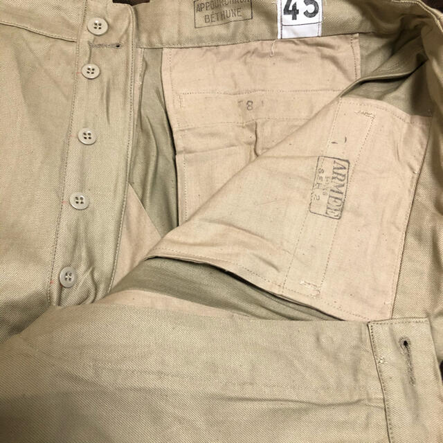 Maison Martin Margiela(マルタンマルジェラ)のフランス軍 M-52 チノ French army deadstock 45 ② メンズのパンツ(チノパン)の商品写真