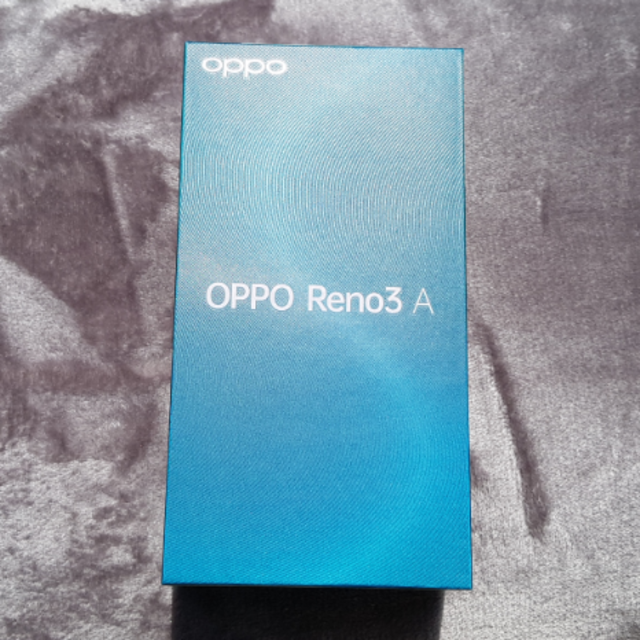 OPPO(オッポ)のOPPO Reno3 A ホワイト スマホ/家電/カメラのスマートフォン/携帯電話(スマートフォン本体)の商品写真