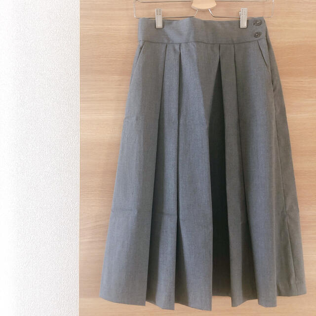MUJI (無印良品)(ムジルシリョウヒン)のMUJI 無印良品　プリーズスカート レディースのスカート(ロングスカート)の商品写真