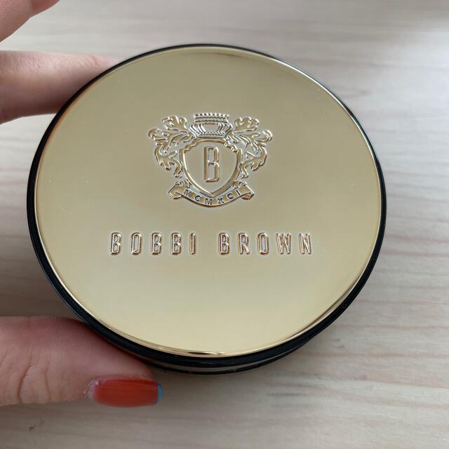 BOBBI BROWN(ボビイブラウン)のボビィブラウン　インテンシブスキンセラムクッションファンデーション コスメ/美容のベースメイク/化粧品(ファンデーション)の商品写真