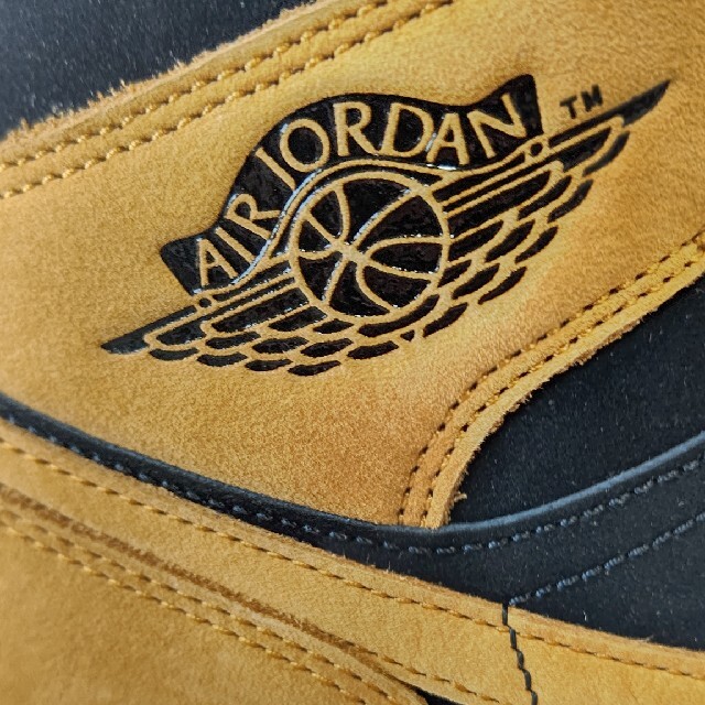 NIKE(ナイキ)の海外限定 NIKE AIR JORDAN 1 MID wmns メンズの靴/シューズ(スニーカー)の商品写真