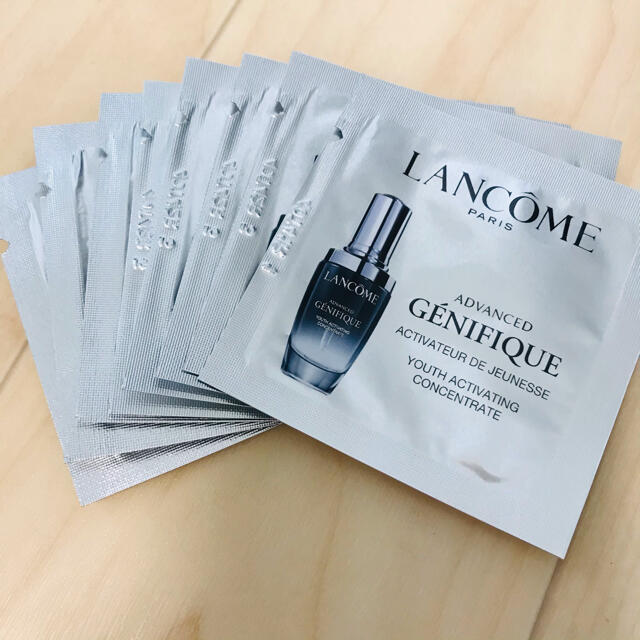 LANCOME(ランコム)のランコム ジェニフィック アドバンストN 1ml コスメ/美容のスキンケア/基礎化粧品(美容液)の商品写真