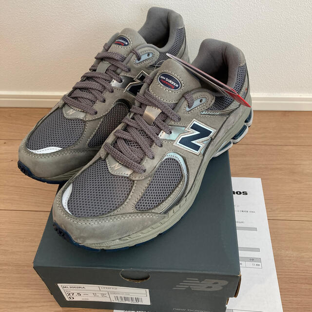 NEW BALANCE ML 2002 RA ニューバランス