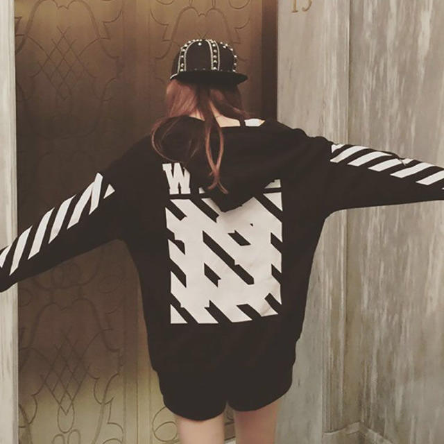 好きに」 off-whiteパーカー - clinicamarciahelenacosta.com