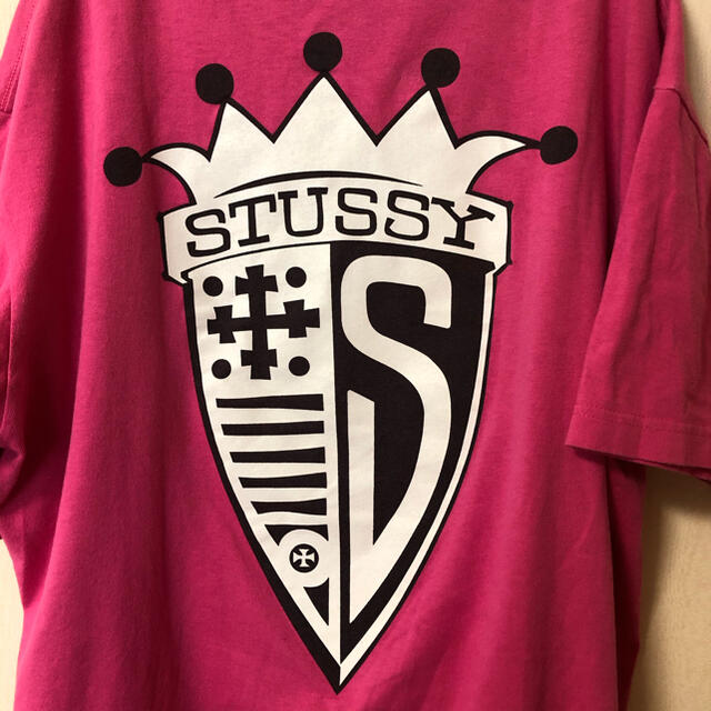 STUSSY(ステューシー)の【ビッグプリント！】ステューシー 胸元ロゴ 背面ビッグプリントロゴ 半袖Tシャツ メンズのトップス(Tシャツ/カットソー(半袖/袖なし))の商品写真