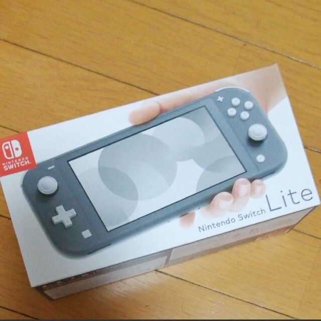 美品　ニンテンドー　スイッチライト　グレー