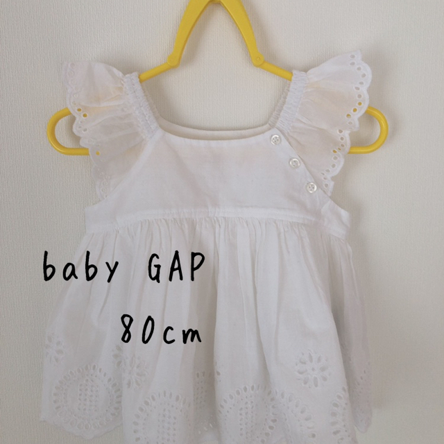 babyGAP(ベビーギャップ)のbaby GAP ベビーギャップ  レース チュニック トップス キッズ/ベビー/マタニティのベビー服(~85cm)(ワンピース)の商品写真