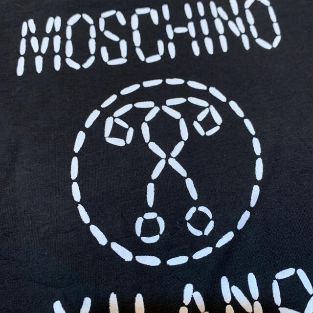 MOSCHINO(モスキーノ)のモスキーノ　Tシャツ　モンクレール  グッチ　バーバリー　92　ケンゾー キッズ/ベビー/マタニティのキッズ服男の子用(90cm~)(Tシャツ/カットソー)の商品写真