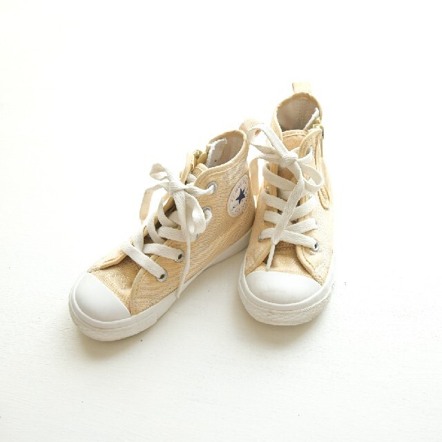 CONVERSE(コンバース)の16cmCONVERSEコンバースハイカットスニーカーラメ キッズ/ベビー/マタニティのキッズ靴/シューズ(15cm~)(スニーカー)の商品写真