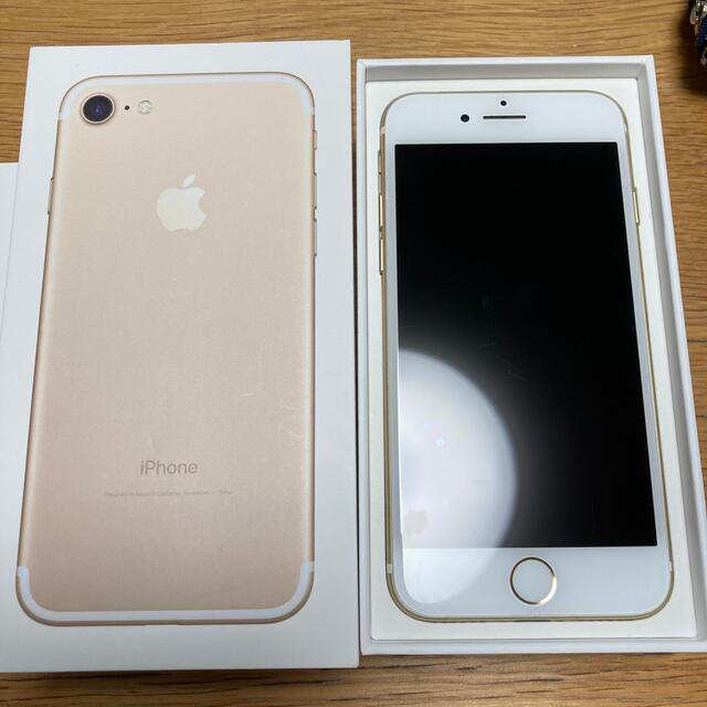 iPhone7 32GB ゴールド