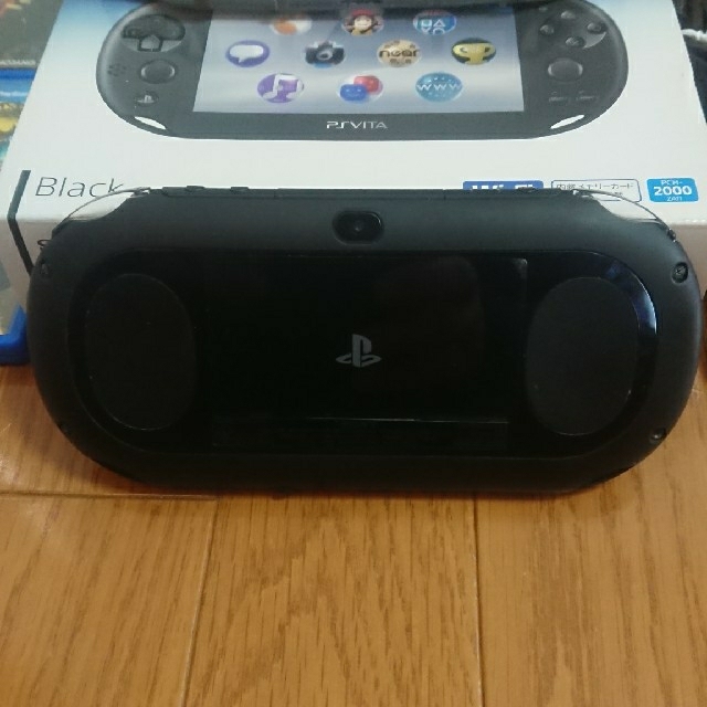 PlayStation vita 本体 エンタメ/ホビー 携帯用ゲーム機本体 最高評価