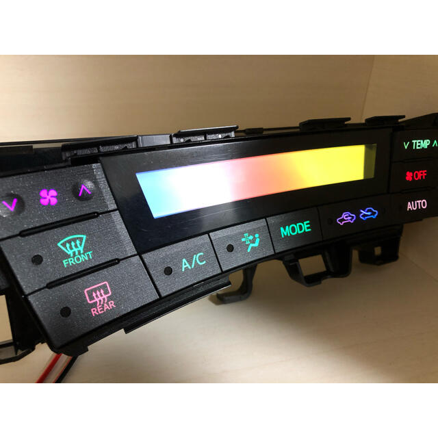 自動色変化仕様】30プリウス 前期 エアコンパネル LED打ち替え 自動色変化仕様】30プリウス 前期 エアコンパネル LED打ち替え