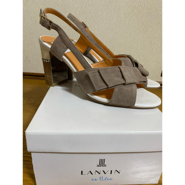 LANVIN en Bleu(ランバンオンブルー)のランバンオンブルー   サンダル　リボンビジュー　美品 レディースの靴/シューズ(サンダル)の商品写真