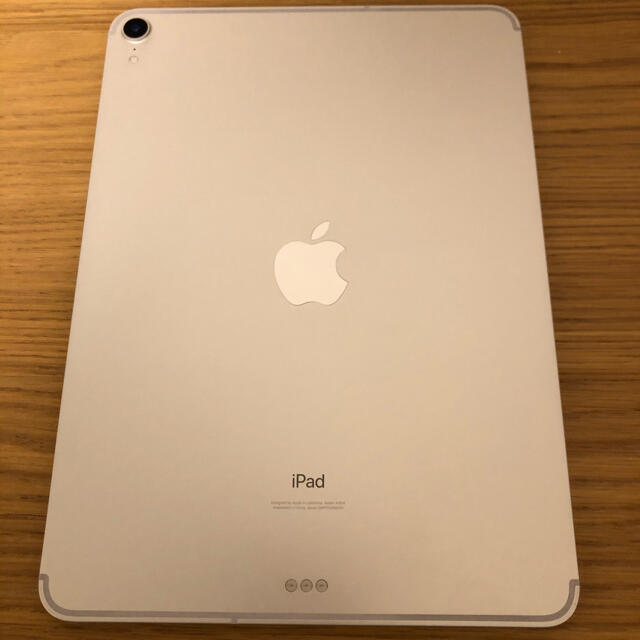 iPad Pro (11インチ)Wi-Fi+Cellular 純正キーボード iPad Pro (11インチ)Wi-Fi+Cellular 純正キーボード