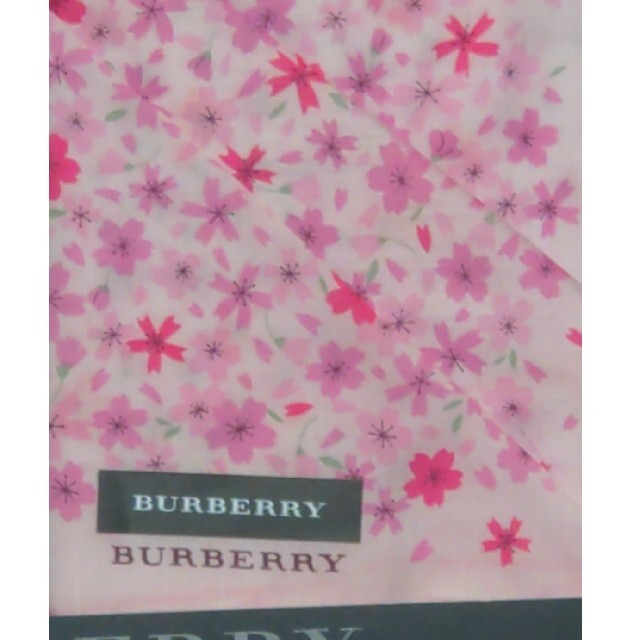 BURBERRY(バーバリー)のBURBERRYハンカチ２枚組桜 レディースのファッション小物(ハンカチ)の商品写真