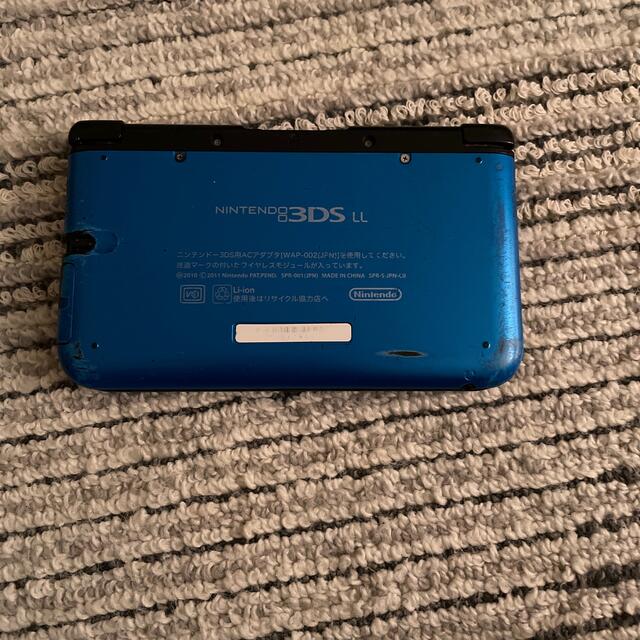 任天堂(ニンテンドウ)のNintendo 3DS  LL 本体ブルー/ブラック エンタメ/ホビーのゲームソフト/ゲーム機本体(携帯用ゲーム機本体)の商品写真