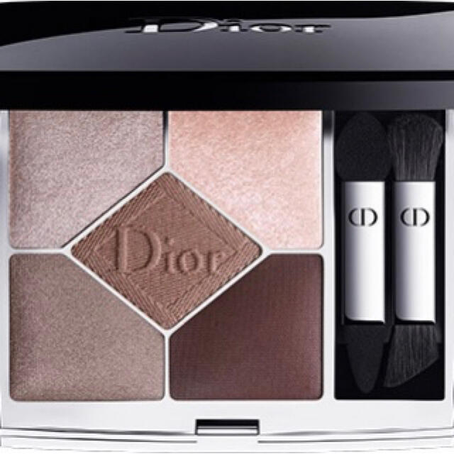 ベースメイク/化粧品Dior アイシャドウ