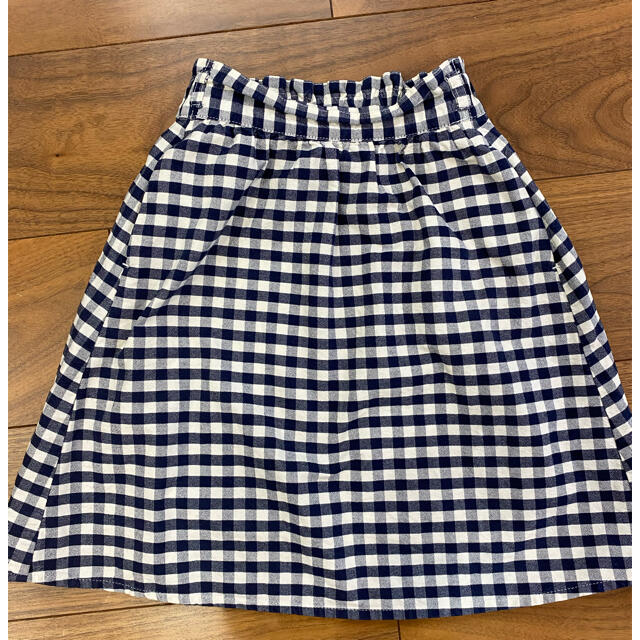 GU(ジーユー)のスカート　女の子 キッズ/ベビー/マタニティのキッズ服女の子用(90cm~)(スカート)の商品写真